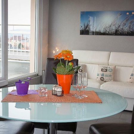 En Attique - Residence Le Ronsard ซิลิสตาต์ ภายนอก รูปภาพ